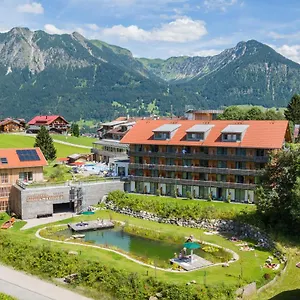 Hotel Oberstdorf Отель Оберстдорф