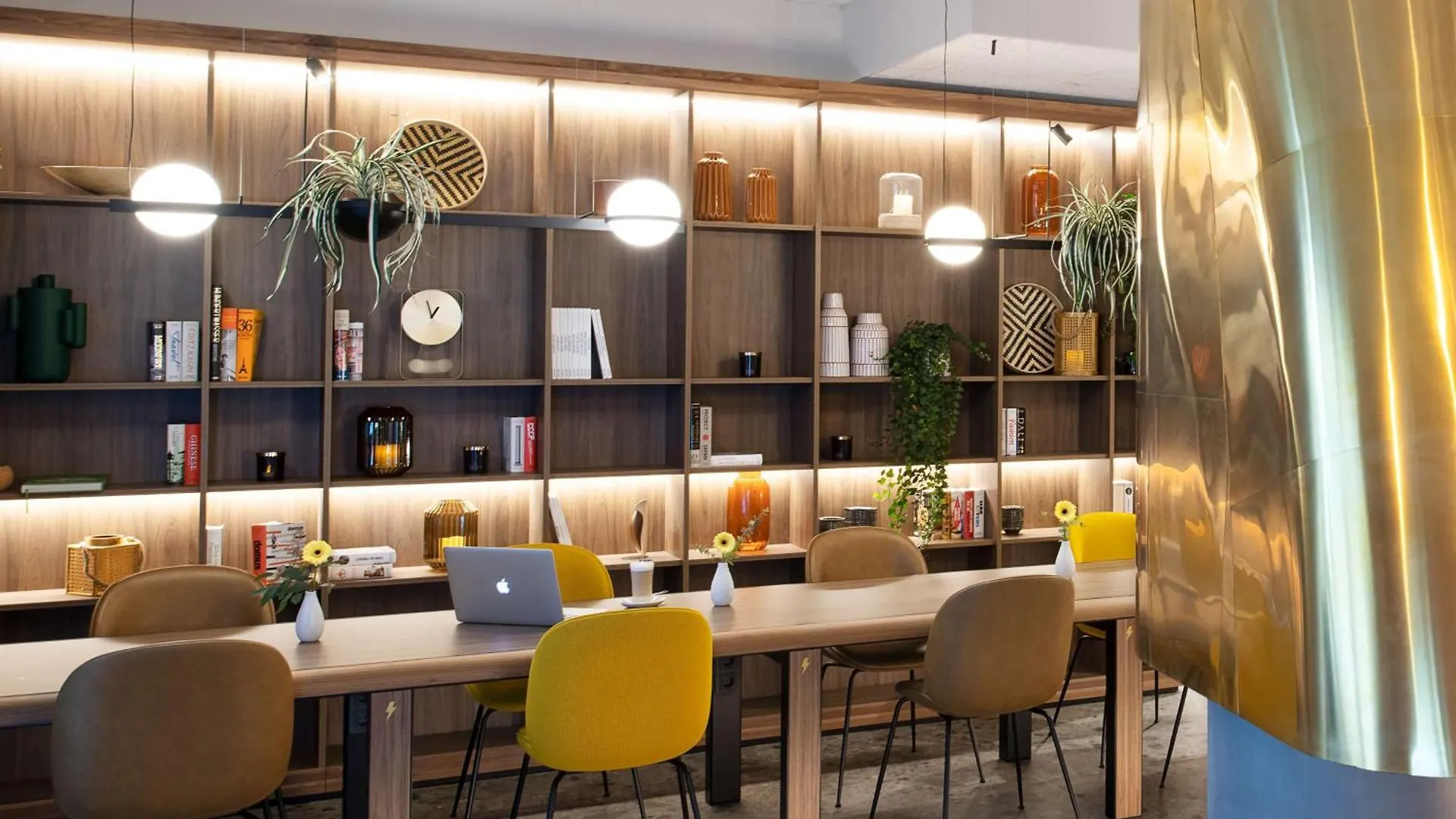 Nh Hamburg Altona Hotel