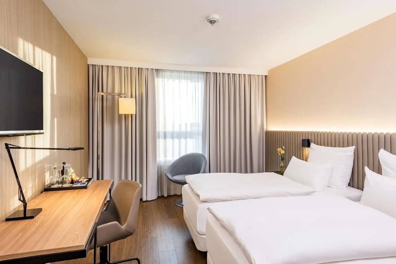 Nh Hamburg Altona Hotel